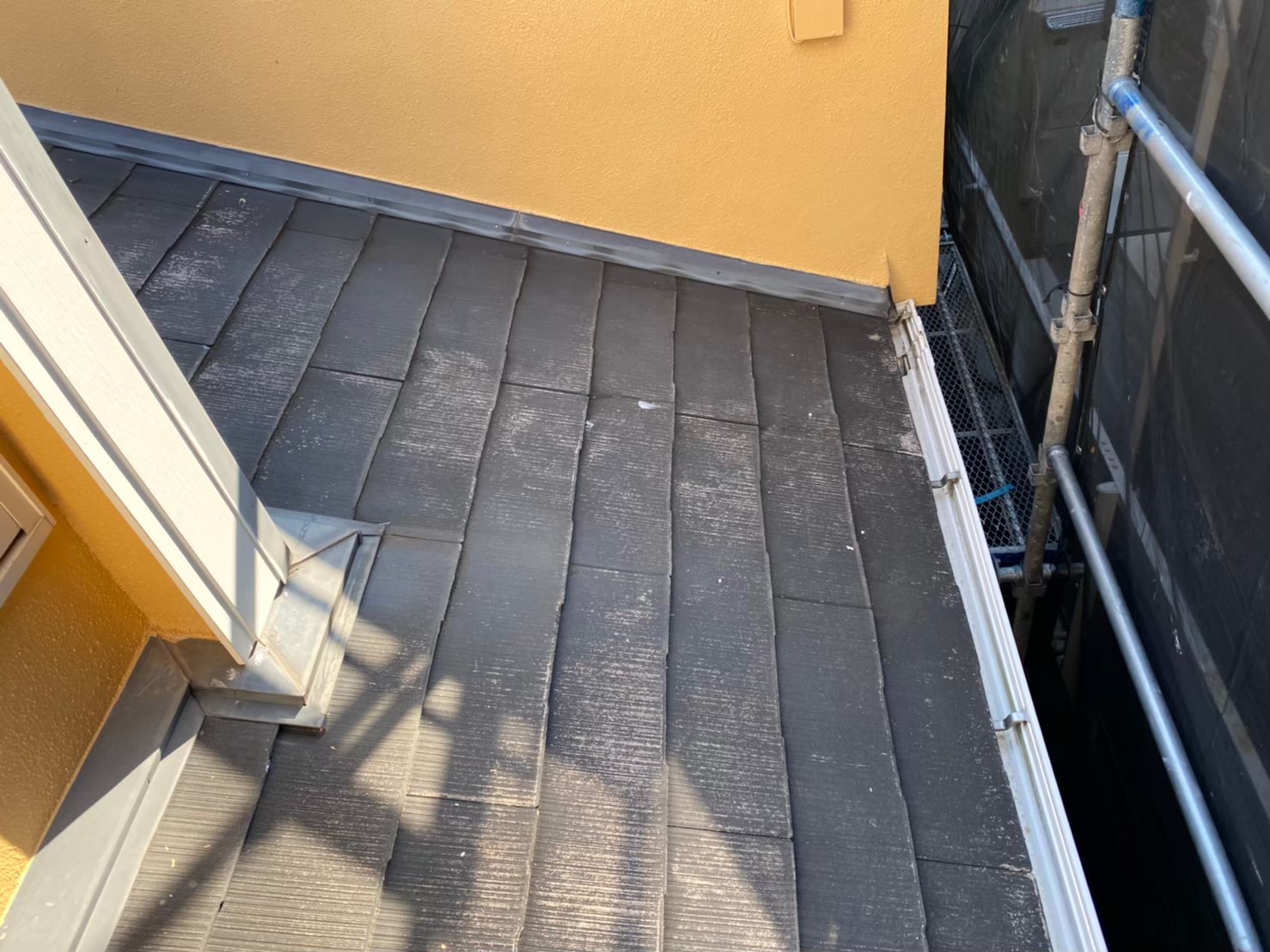 スレート屋根の経年劣化